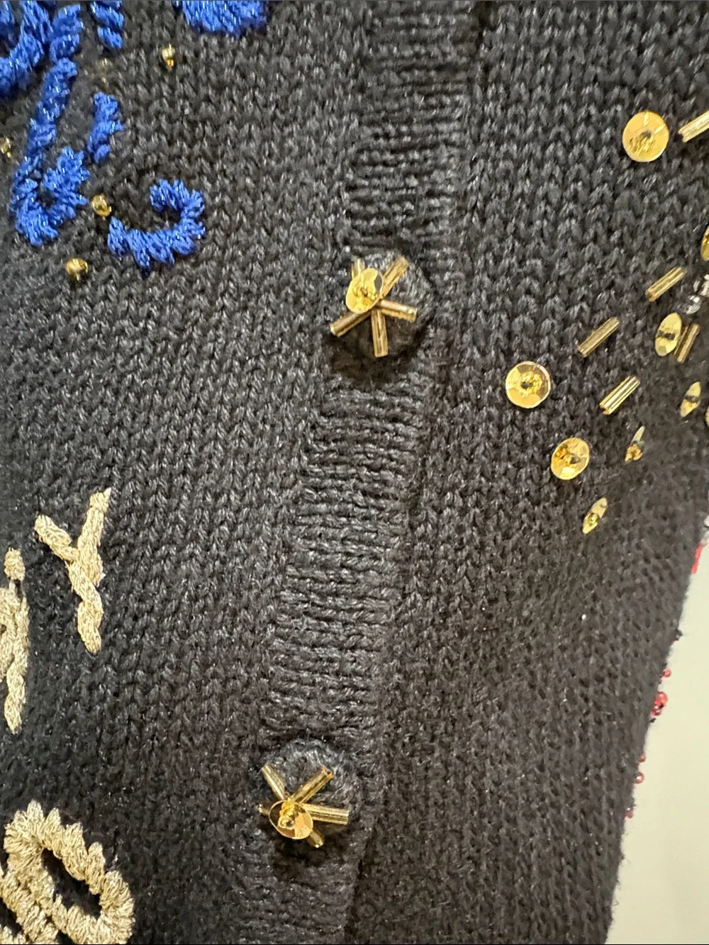 Tiara vintage 2000s cardigan with sequins and embroidery